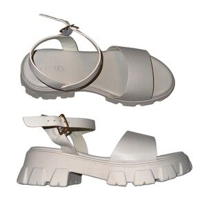 NWT Orris Platform Chunky Sandals Bone Cream Color Ankle Strap